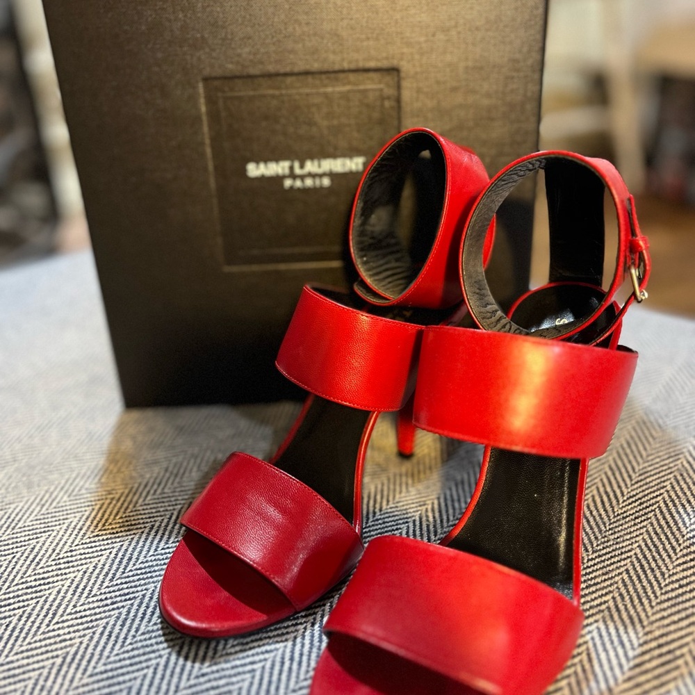 Saint Laurent Tipton in New Red